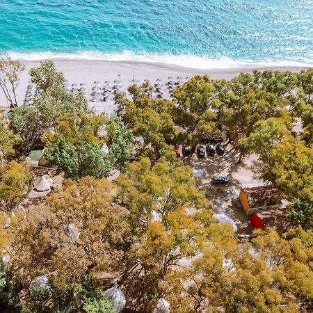 Burano Camping Beach-Bar Nea Thesi Bagian luar foto
