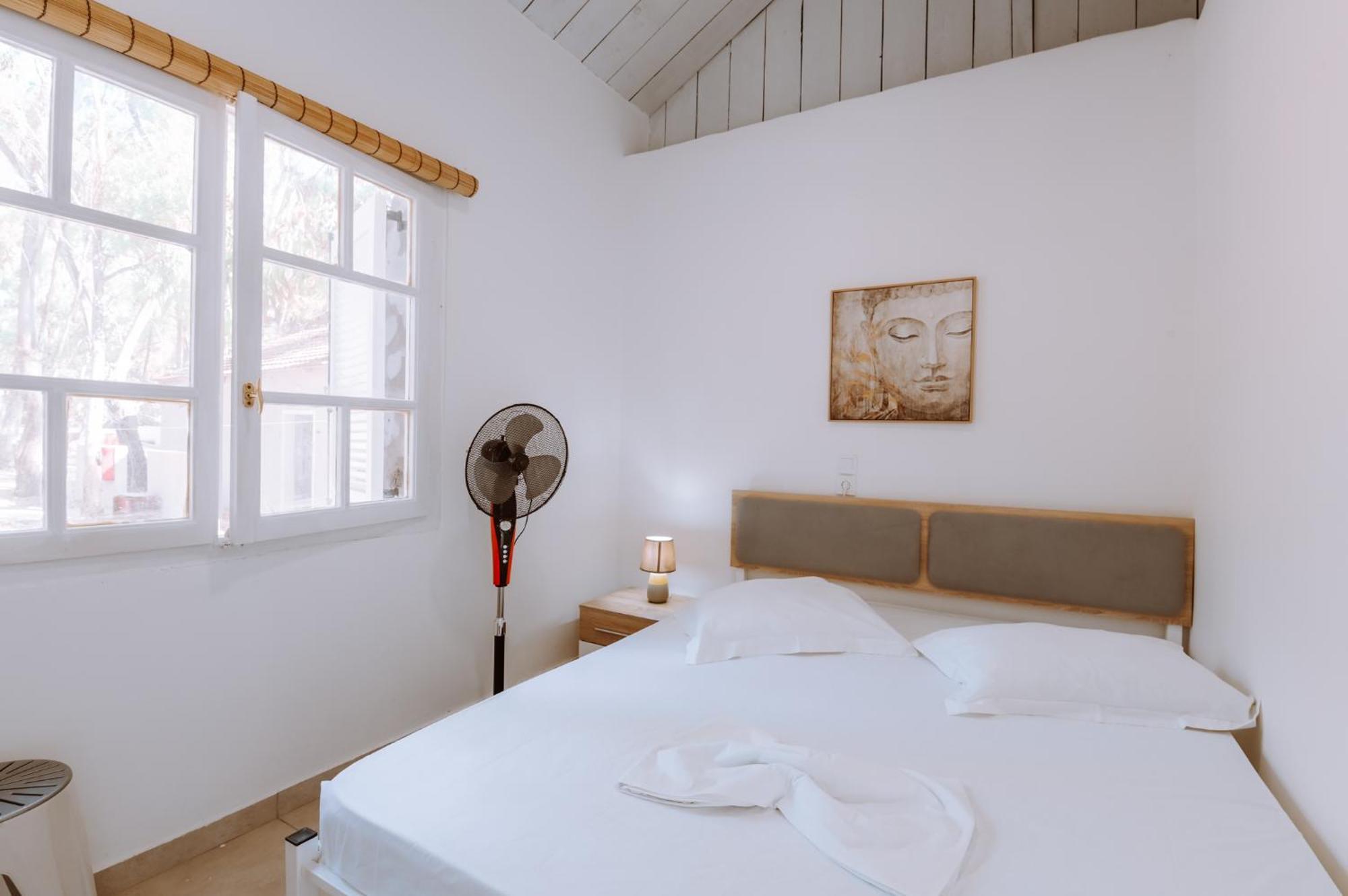 Burano Camping Beach-Bar Nea Thesi Bagian luar foto