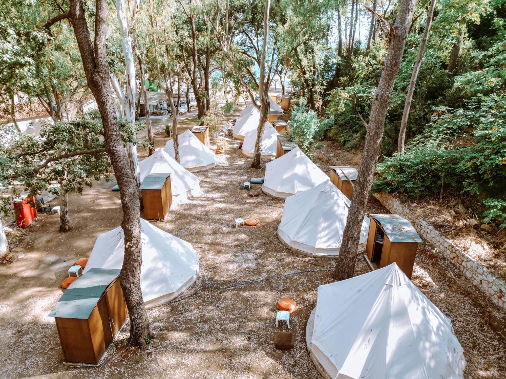 Burano Camping Beach-Bar Nea Thesi Bagian luar foto