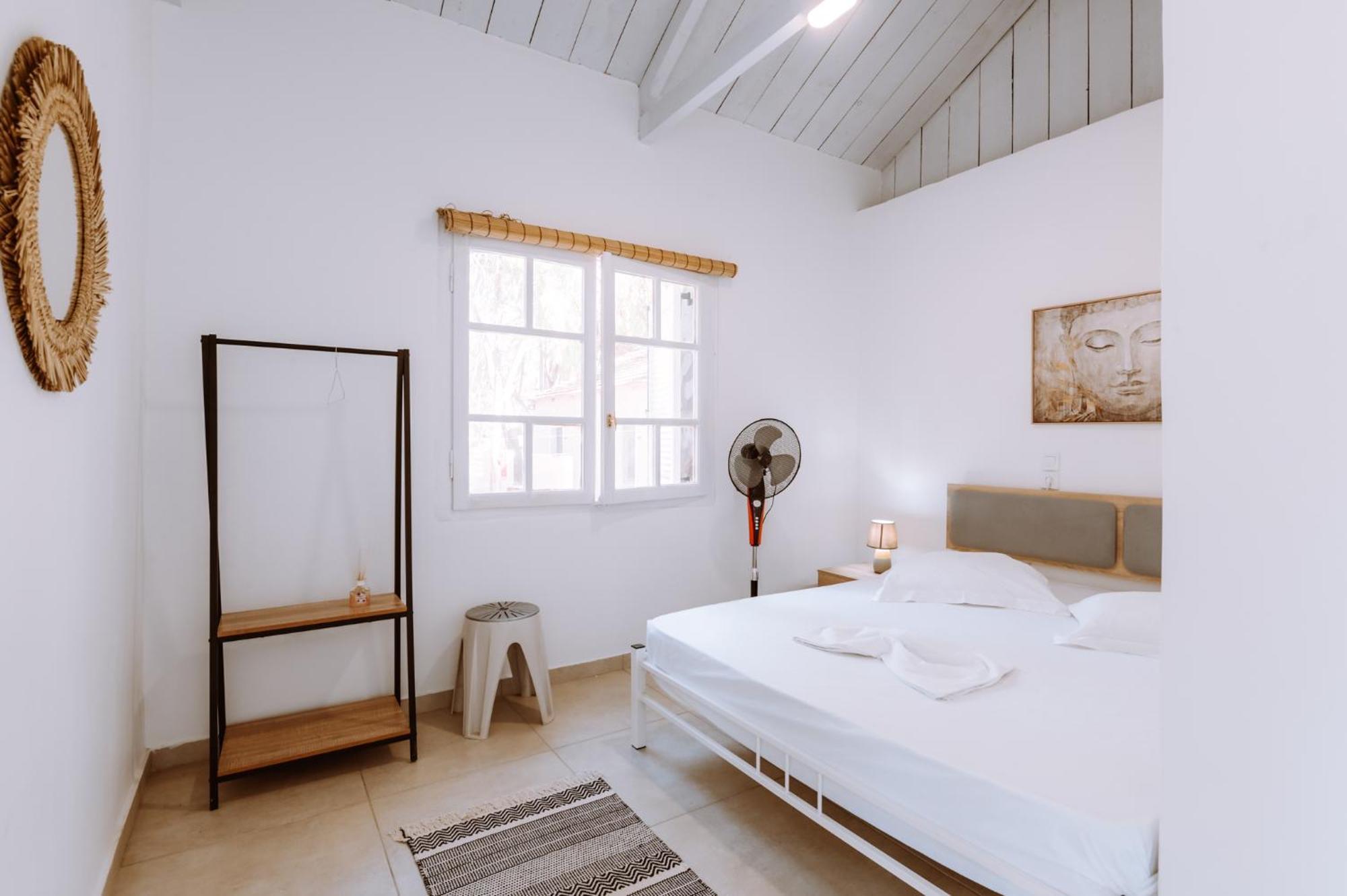 Burano Camping Beach-Bar Nea Thesi Bagian luar foto