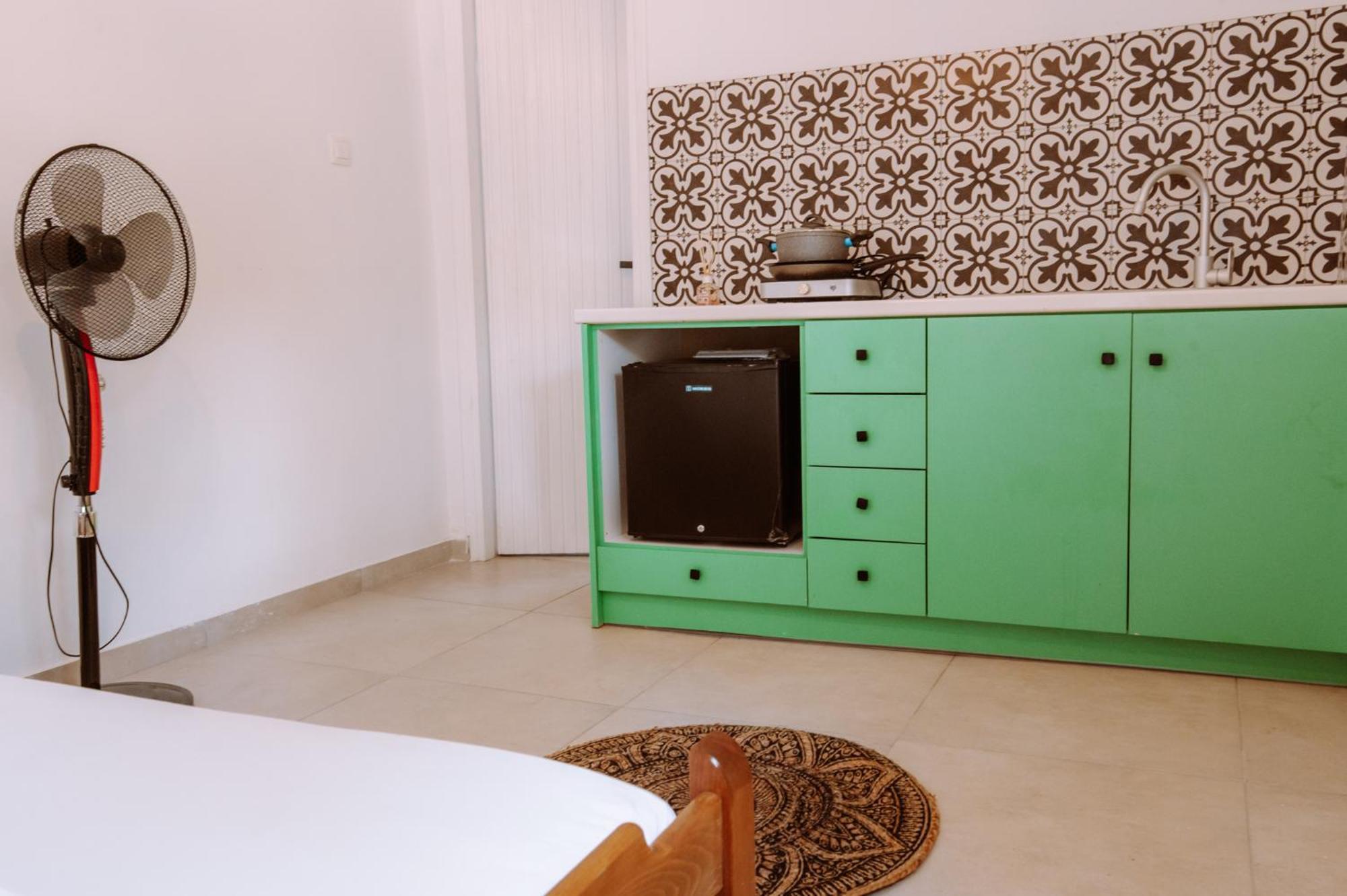 Burano Camping Beach-Bar Nea Thesi Bagian luar foto