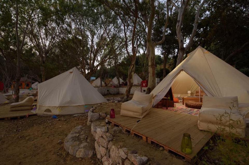 Burano Camping Beach-Bar Nea Thesi Bagian luar foto