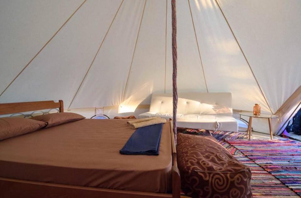 Burano Camping Beach-Bar Nea Thesi Bagian luar foto