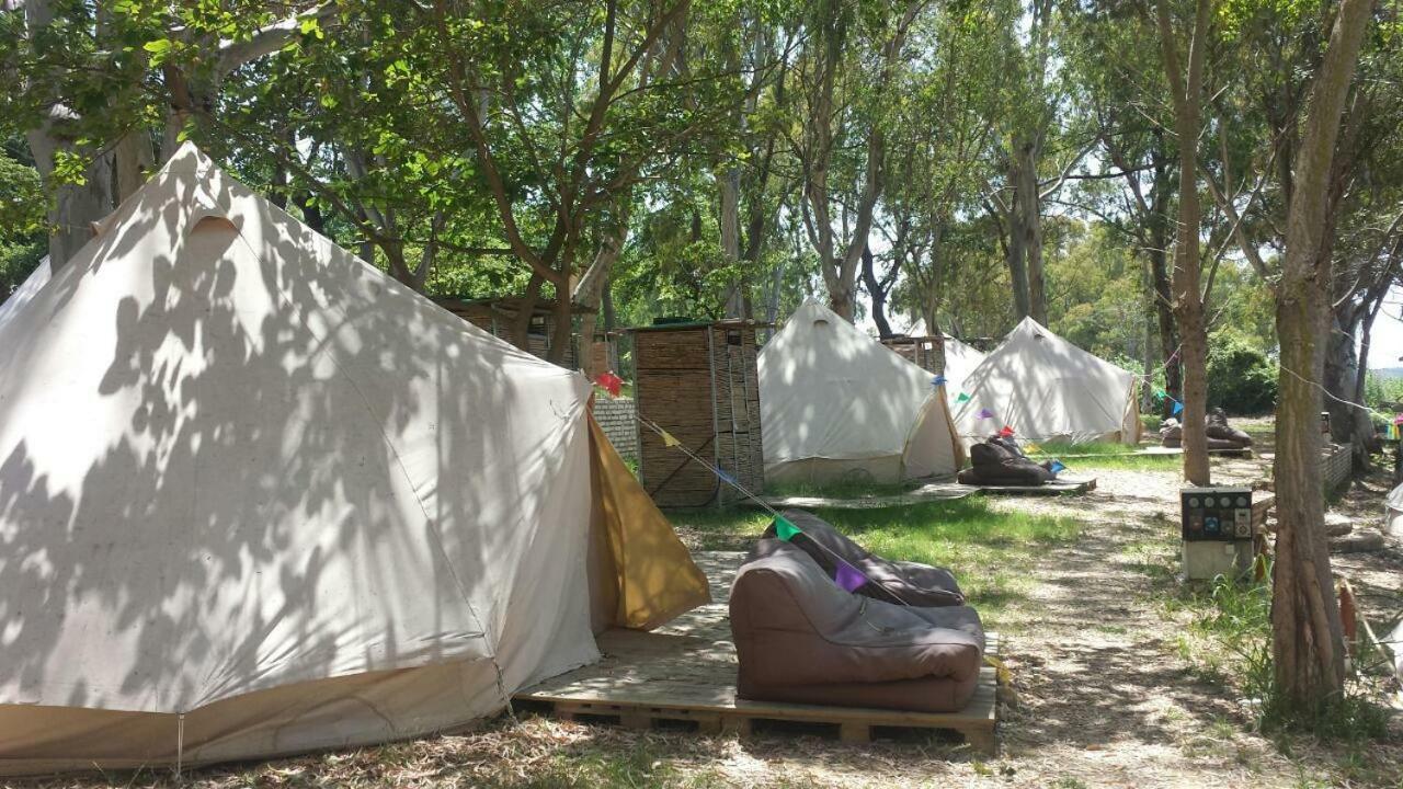 Burano Camping Beach-Bar Nea Thesi Bagian luar foto