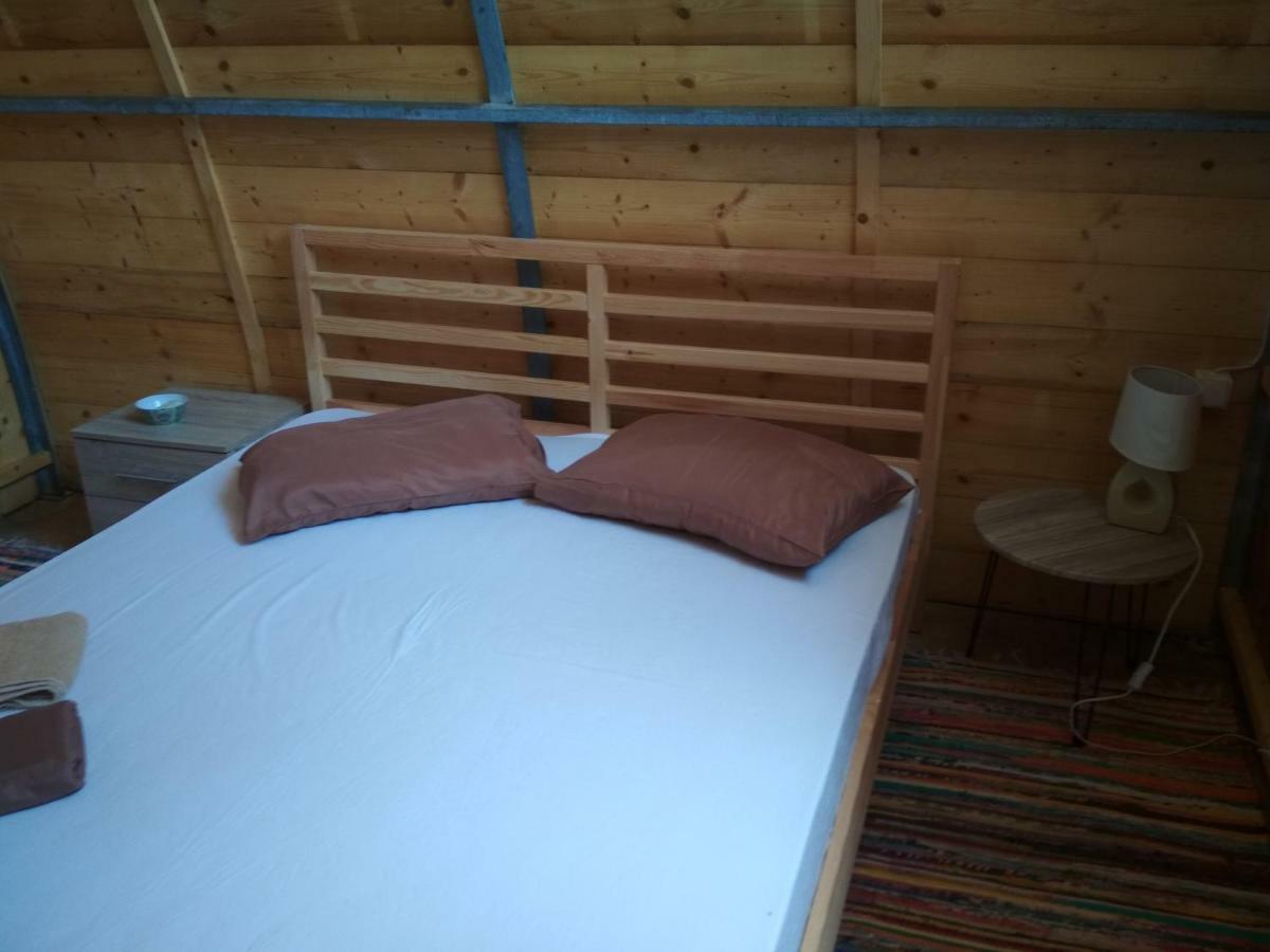 Burano Camping Beach-Bar Nea Thesi Bagian luar foto